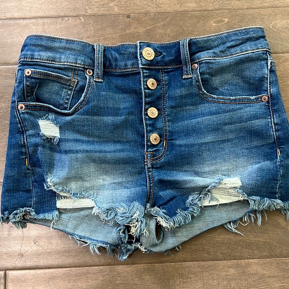 American Eagle high rise shortie jeans